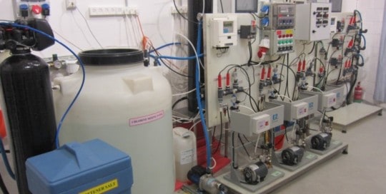 Boiler Makeup Water Dechlorination Using Advanced Ultraviolet Technology at Plant Bowen Water Research Center